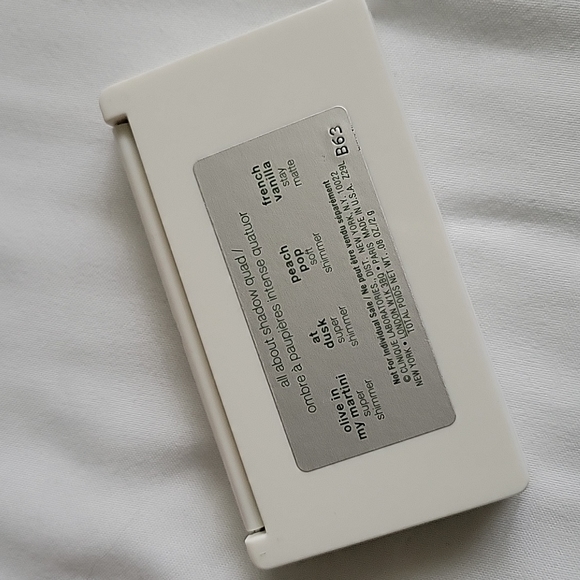 Clinique All About Shadow Quad - Picture 2 of 2